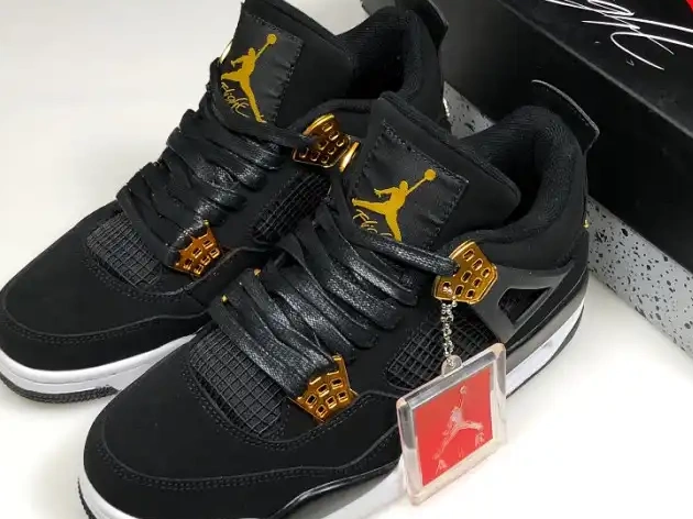 308497-032 Royalty Gold-White Jordan Black 4 Air Metallic 0416